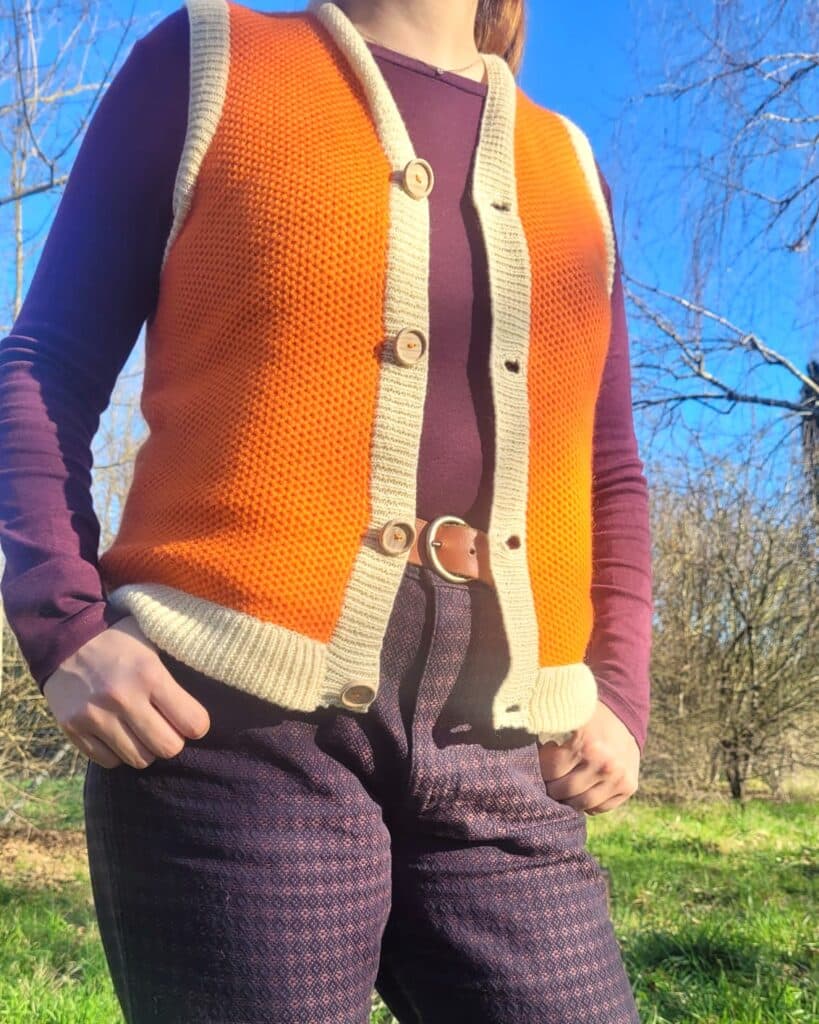 Gilet motif Alvéa