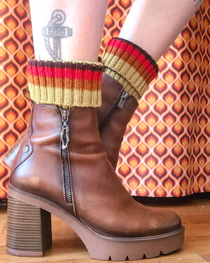 Chaussettes 100% laine naturelle norvégienne tricotées main, modèle rayé coloré chaud et confortable